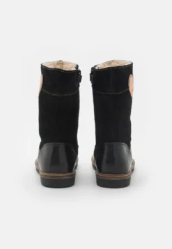 Friboo Stivali AltiBlack Bambini Stivali F5713J05D-Q11 -Friboo 0b6448d468884f2f98e7d16440ecb130 scaled