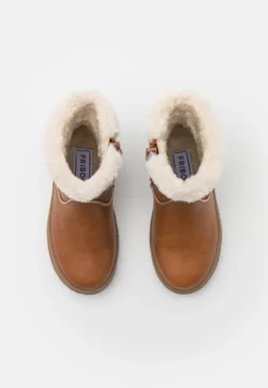 Friboo Stivaletti - Cognac -Friboo 34d8142a256144878c361489fa05dd4e scaled