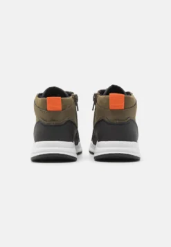 Friboo Sneakers Alte - Khaki -Friboo 69a6773425a84287ad68c149b9348d74 scaled