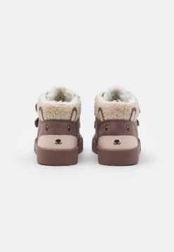 Friboo Sneakers Alte - Mauve -Friboo 6c1d416b05e9423bb967425ad4ce14a0 scaled