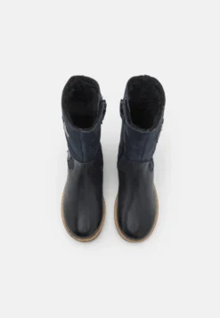 Friboo LeatherStivali AltiDark Blue Bambini Stivali F5713J05C-K11 -Friboo b0aa47ea9ed04f5f9af545756964e9f5 scaled