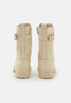 Friboo LeatherStivali Con I LacciOff-White Bambini Stivali F5713J05I-A11 2 Friboo LeatherStivali Con I LacciOff-White Bambini Stivali F5713J05I-A11 -Friboo ccad1ffa0eb346dbb70d3e7ca60aaa7c scaled