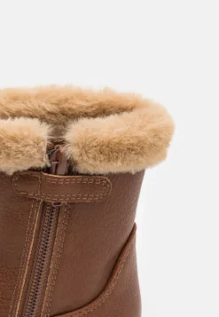 Friboo StivalettiBrown Bambini Stivali F5713I0FK-O11 -Friboo d39c0ab46bb1412ba451e164bc50ba13 scaled