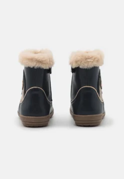 Friboo StivalettiDark Blue Bambini Stivali F5713I0F9-K11 -Friboo d4bf1704eae744c59533fc045293803f scaled